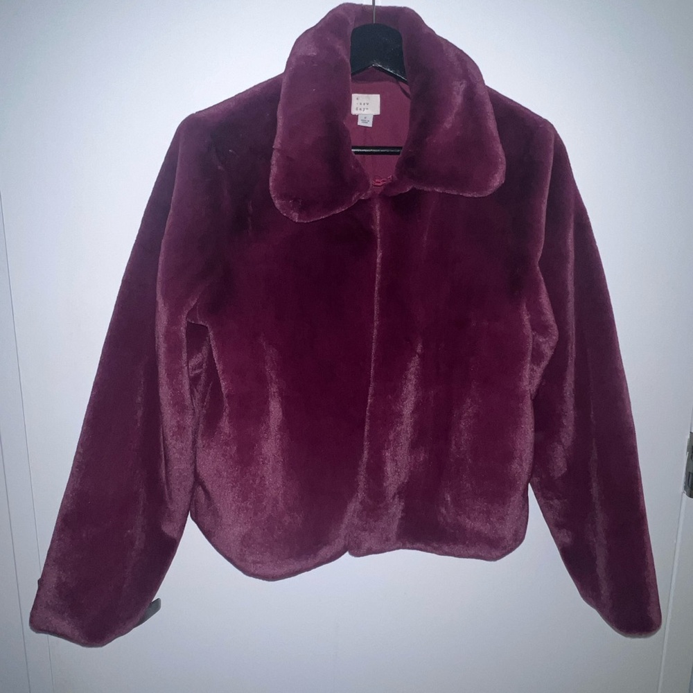 Luxurious Faux Fur Jacket in Rich Burgundy